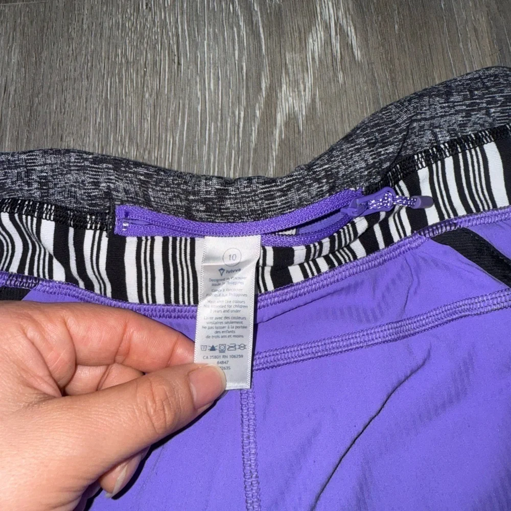 I Ivivva girl short size 10